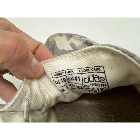 Hey Dude Wendy Funk Cloud Camo Sneakers Womens 10 Gray Slip-On Casual Flats - Picture 4 of 14